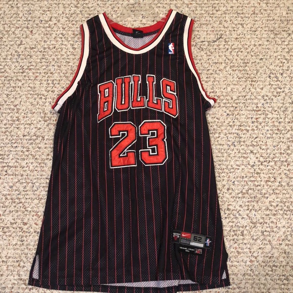 bulls 23 jersey